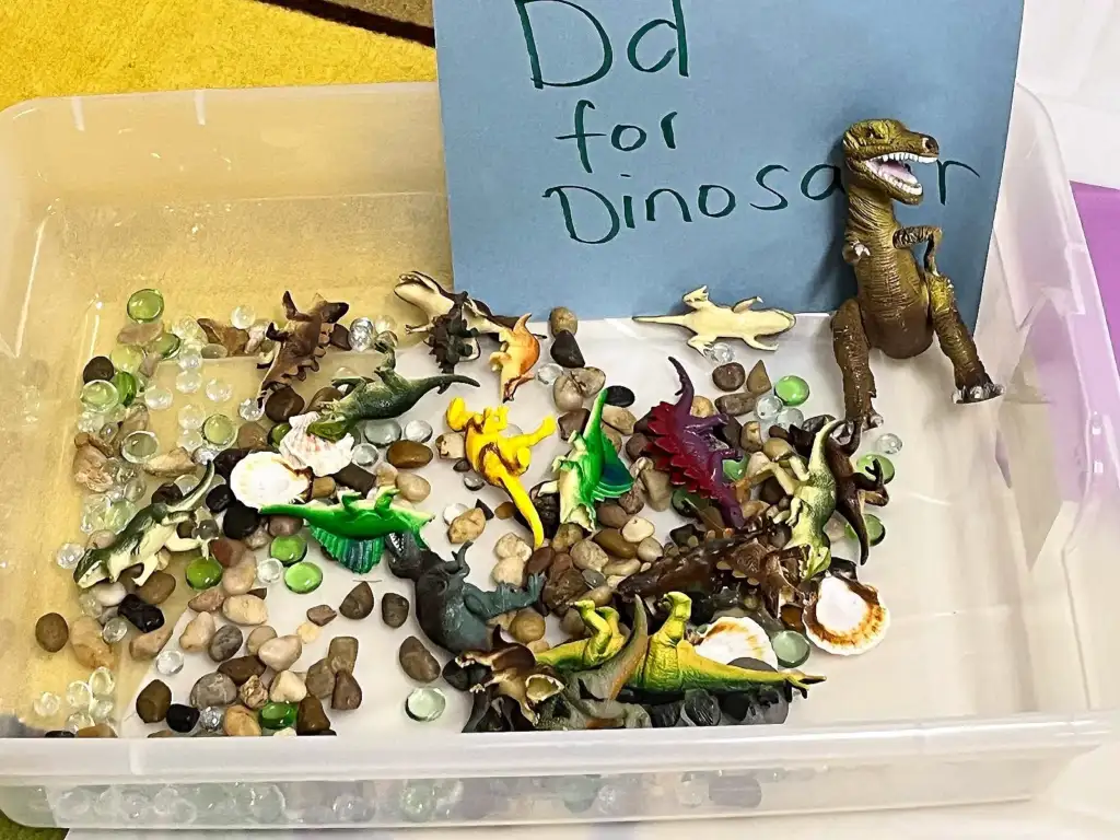 Letter D for Dinosaur sensory bin